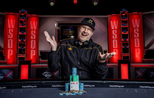 What does a 17 times Champion do with his WSOP Bracelet’s?