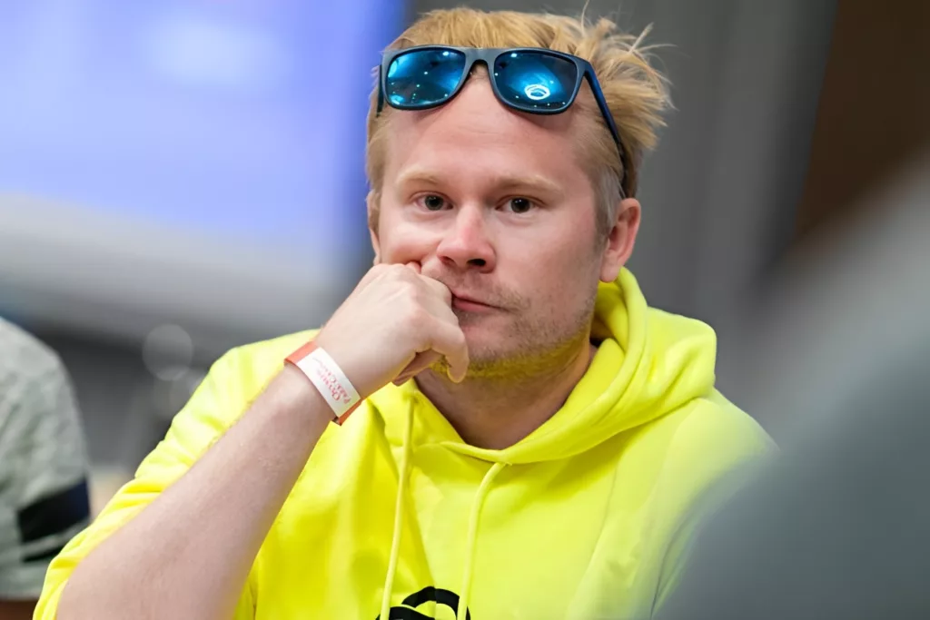 Santeri Piiroinen PLO ONLINE 2020 Mini Event 3 Winner