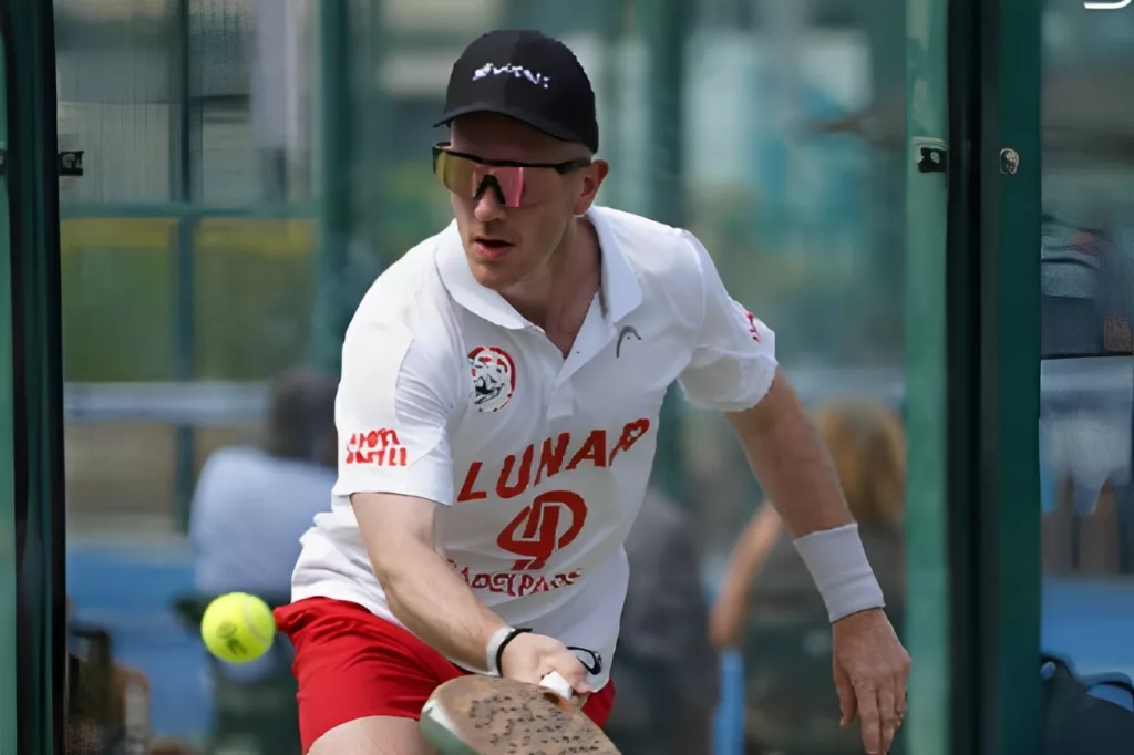 Jesper Hougaard participates in racketlon